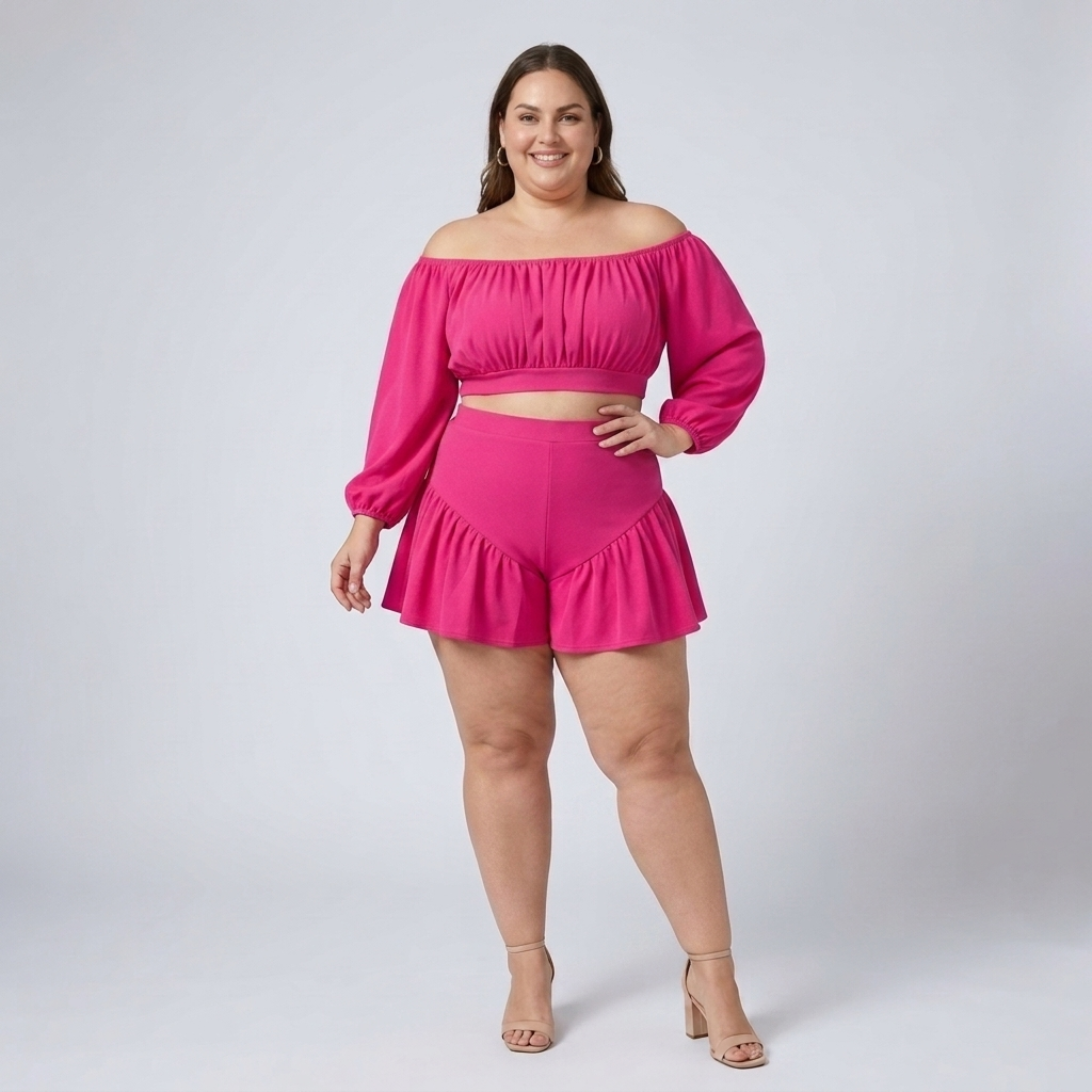 Ensemble grande taille haut épaules dénudées et short à volants