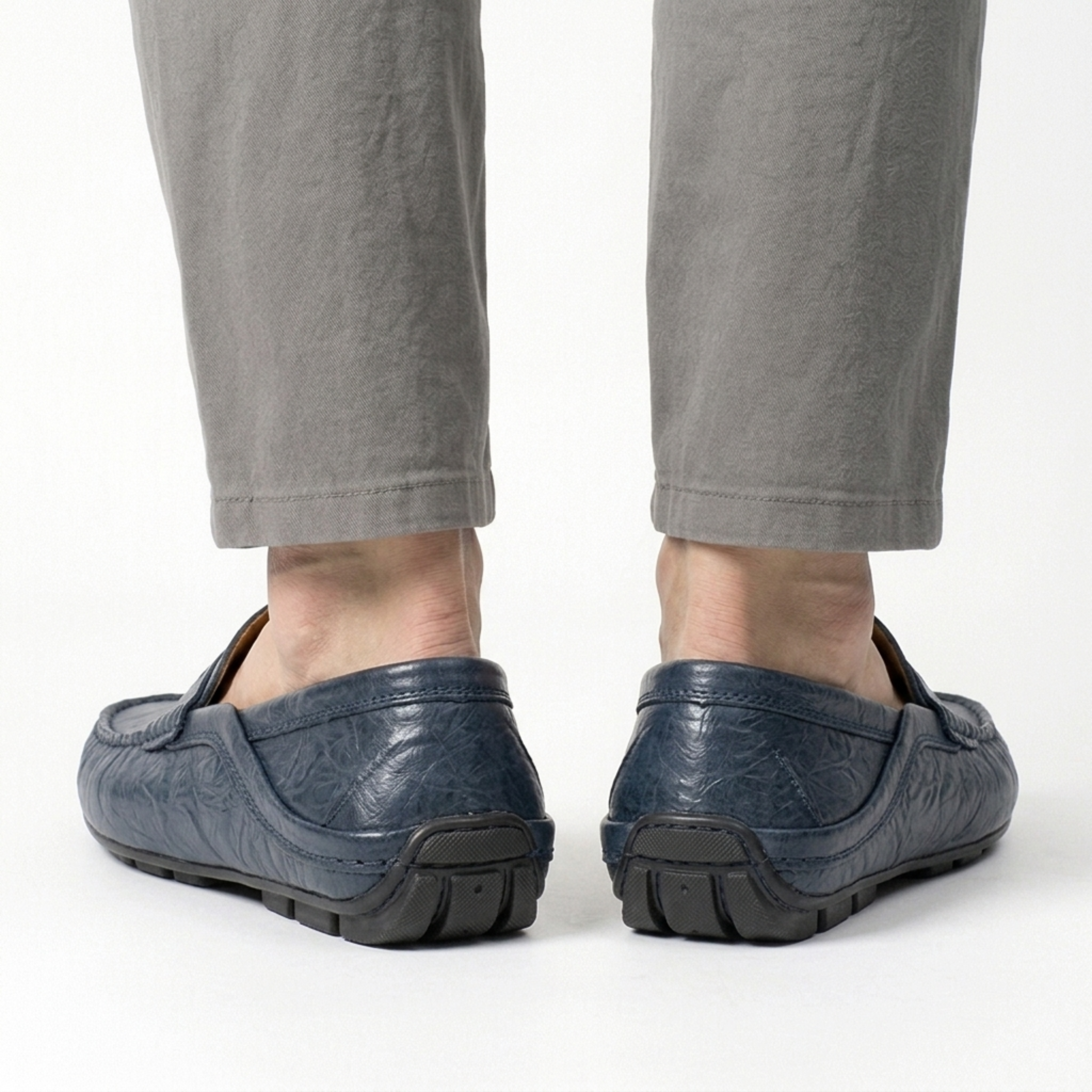Mocassins homme en cuir — talon rabattable — voyage et style décontracté