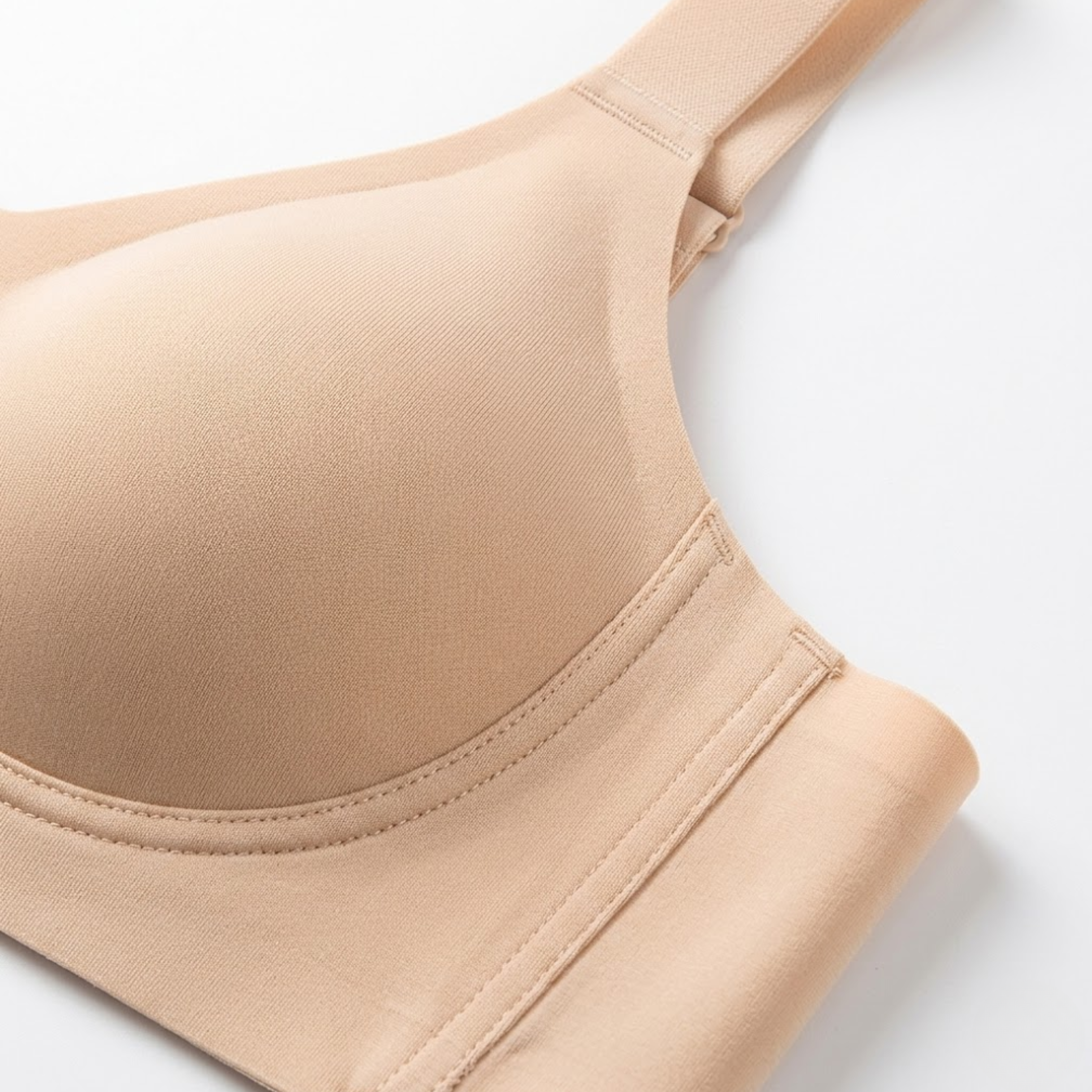 Soutien-gorge push-up sans armature et sans couture pour femmes avec bretelles réglables et fermeture à quatre agrafes
