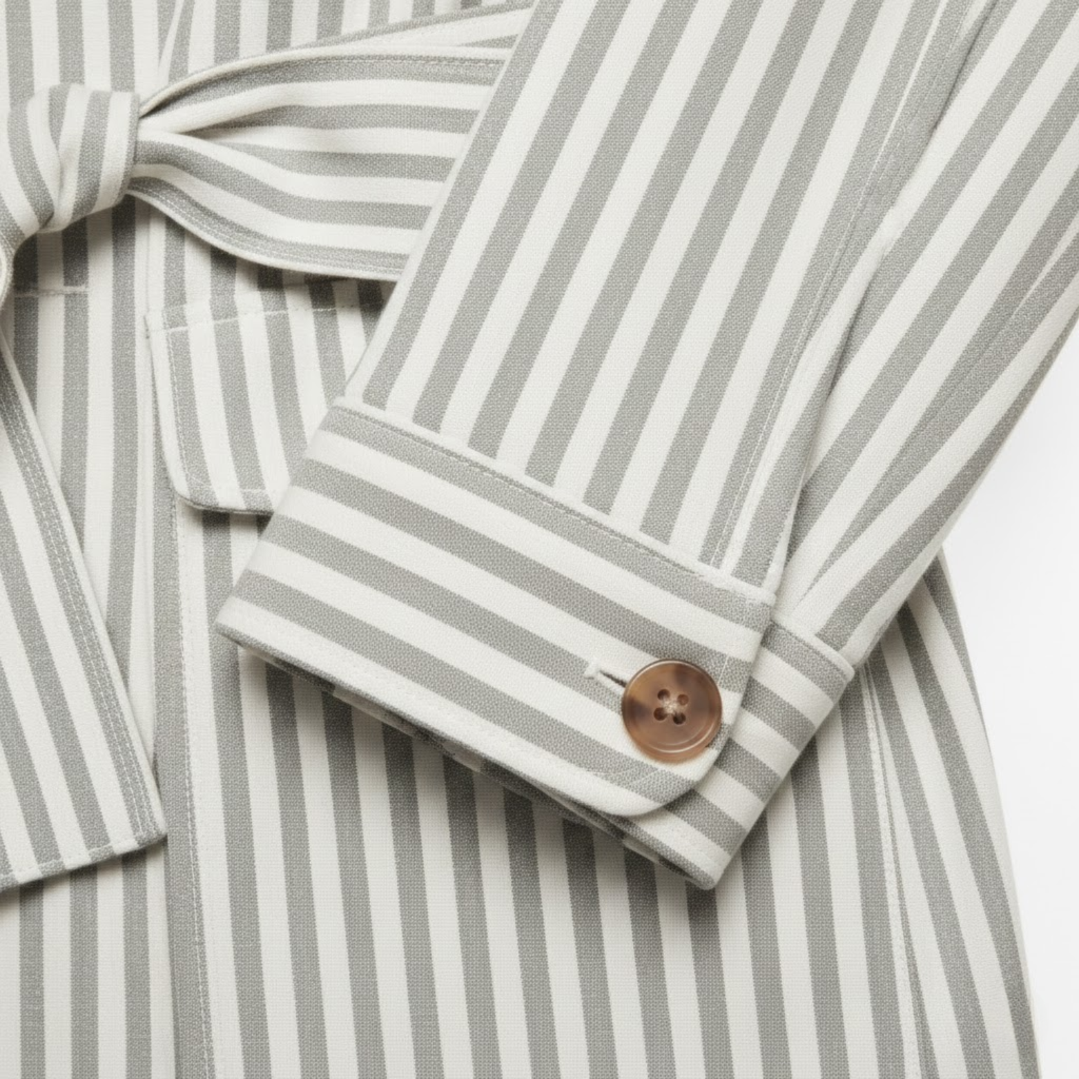 Veste saharienne à rayures pour homme avec ceinture et quatre poches plaquées