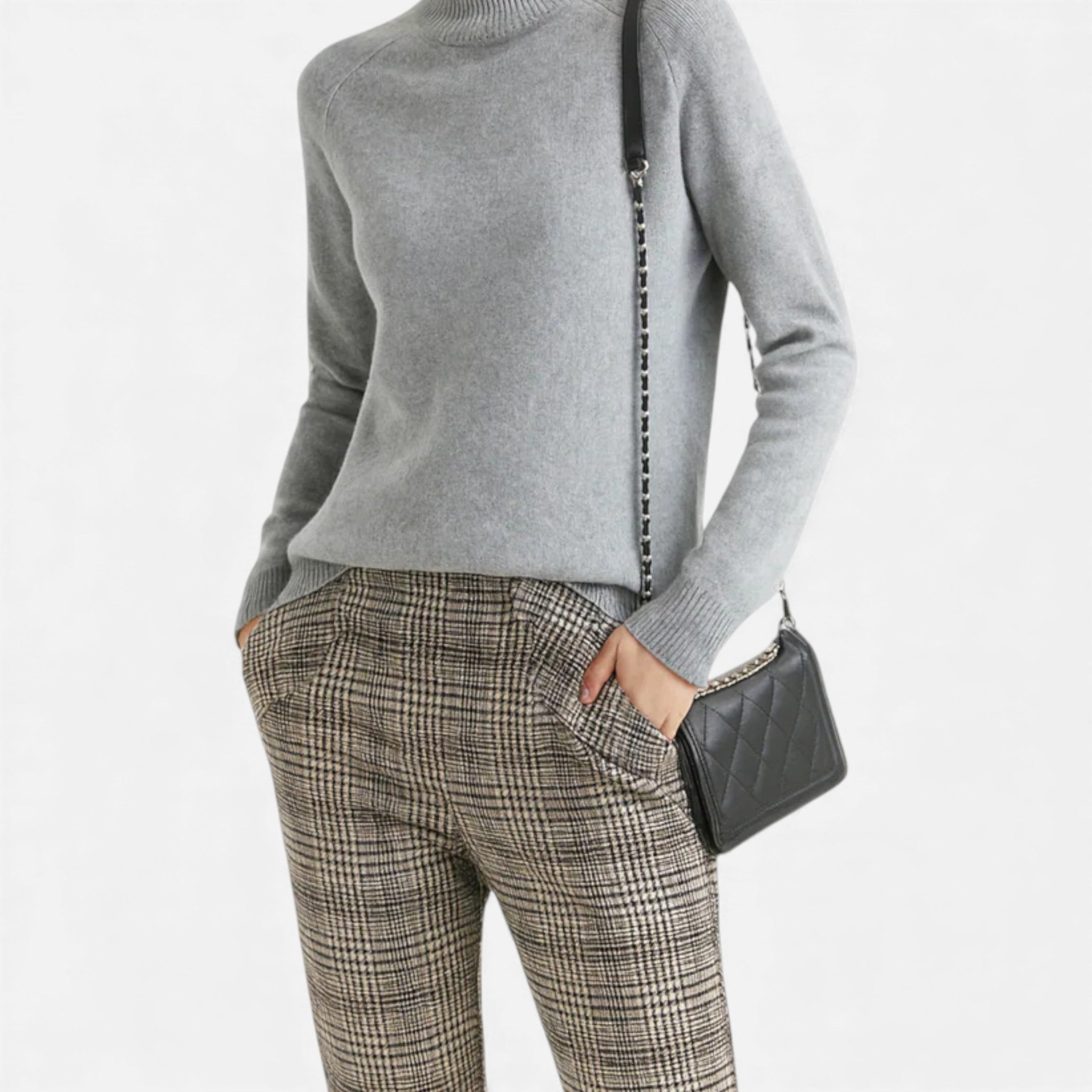 Ancienne Monde | Pull Col Roulé Laine Élégant Femme