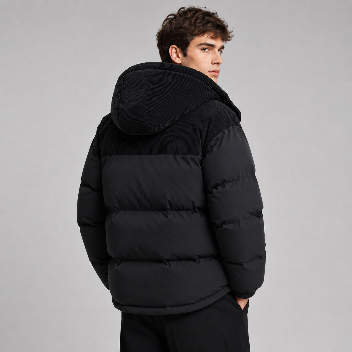 Doudoune Homme – Capuche Matelassée et Coupe Oversize Protectrice