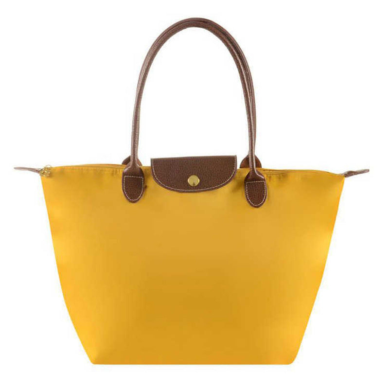 Dámská kabelka shopper – vodoodpudivá úprava a velký nadčasový elegantní prostor
