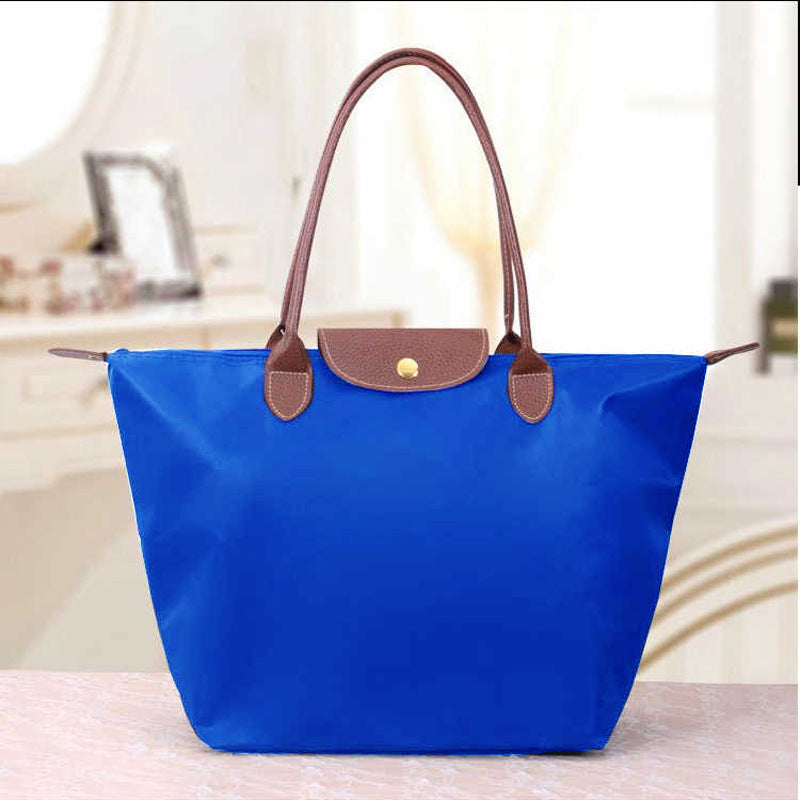 Dámská kabelka shopper – vodoodpudivá úprava a velký nadčasový elegantní prostor