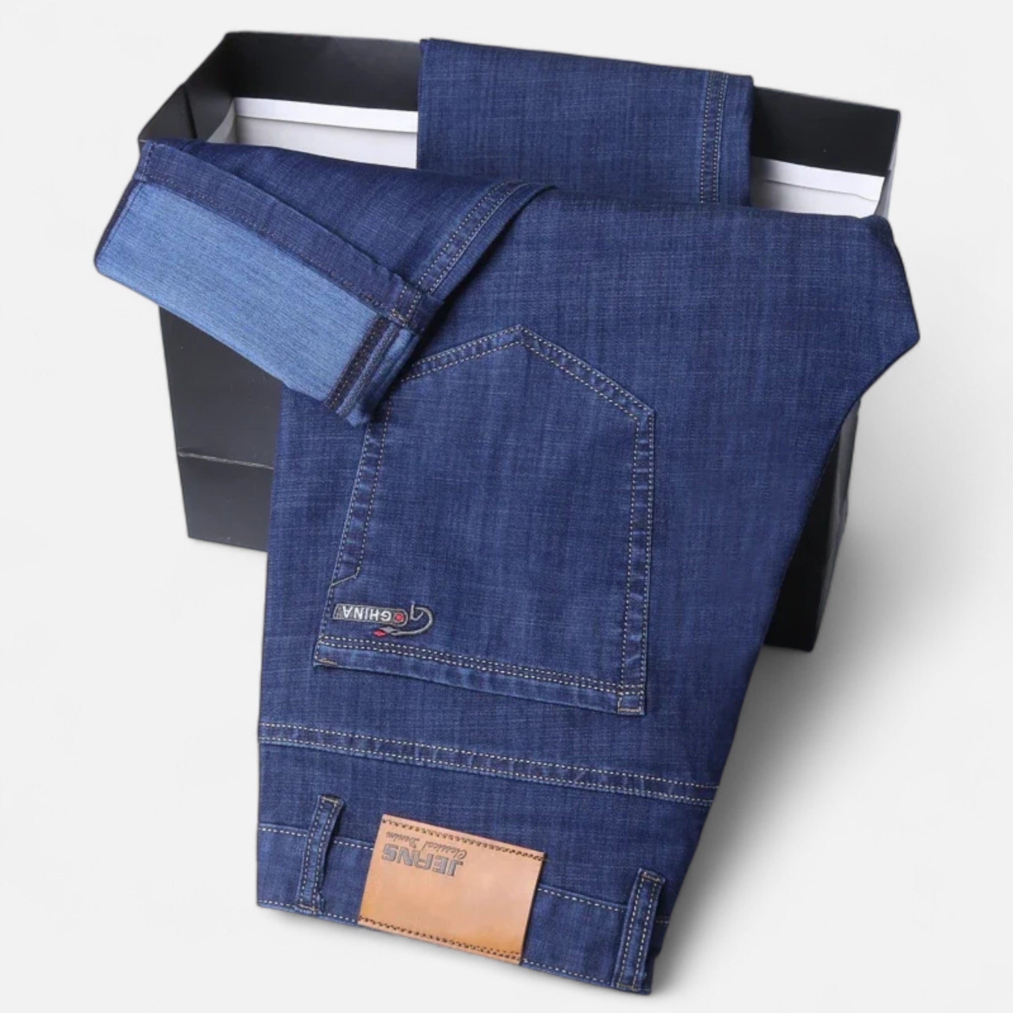 Ancienne Monde | Pantalon Droit en Denim Léger