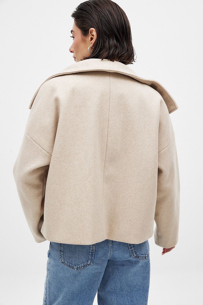 Manteau Court Femme – Col Châle Oversize Boutonnage Croisé Coupe Structurée