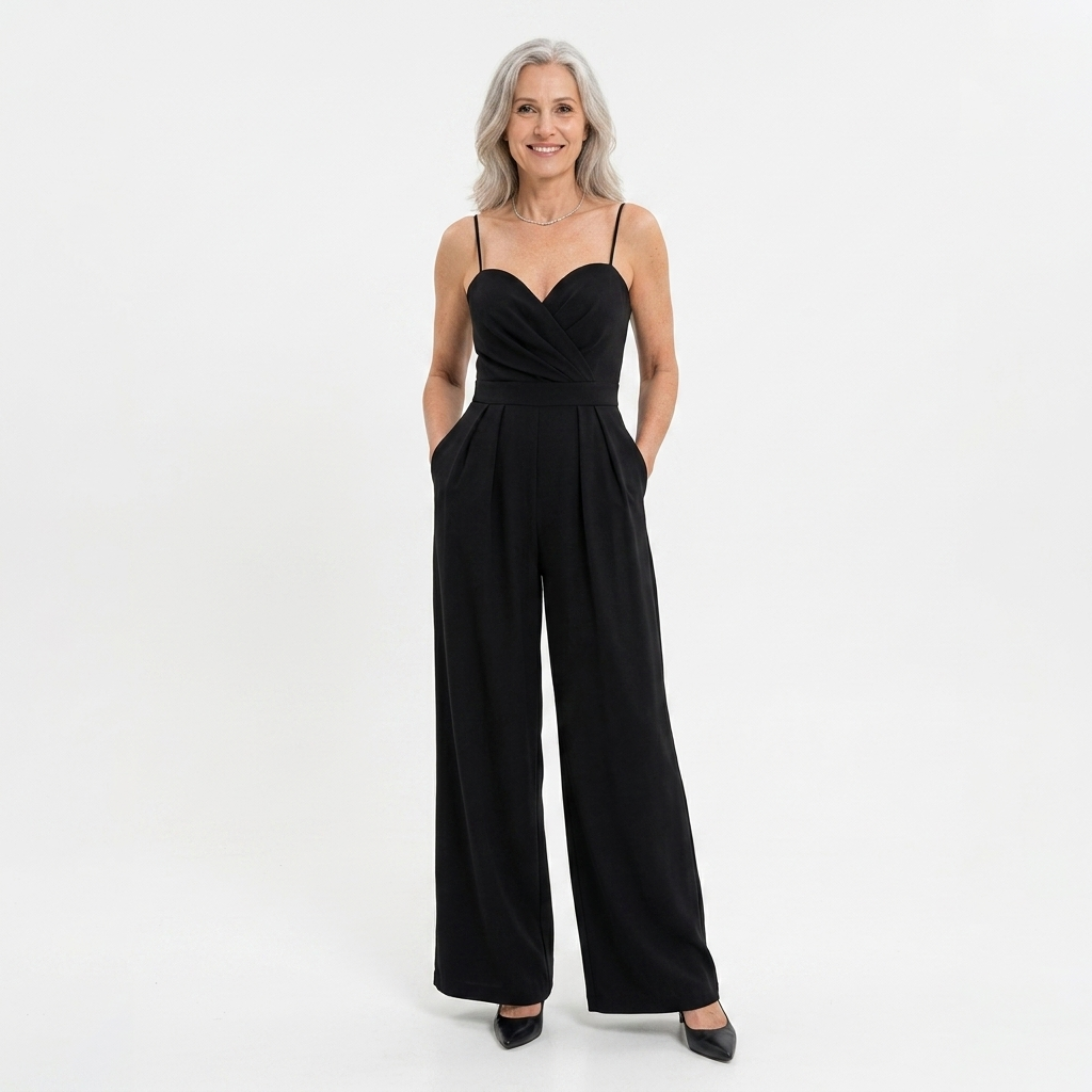 Combinaison femme taille haute — jambes larges et décolleté cœur — soirée