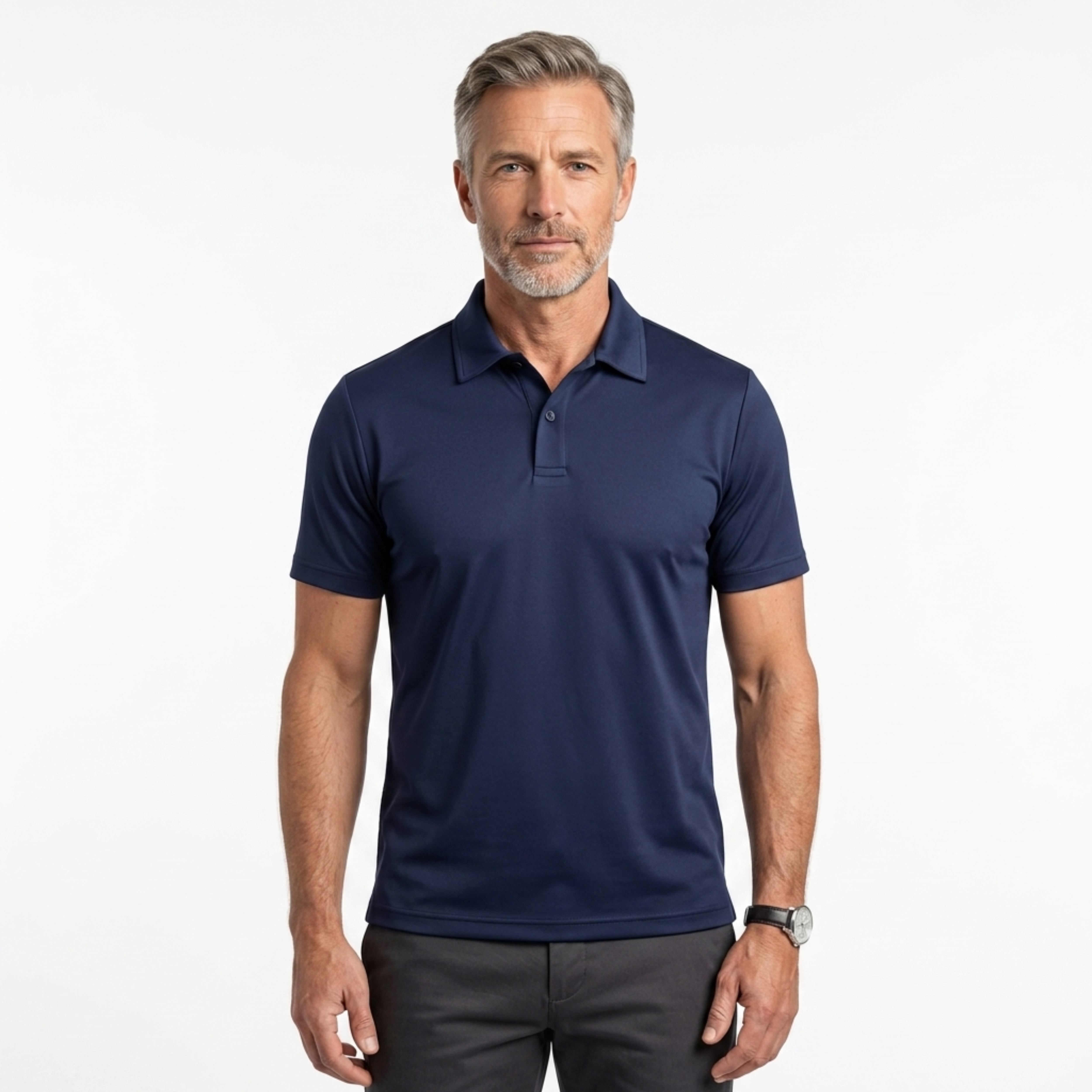 Polo pour homme — tissu technique — coupe ajustée — tenue décontractée
