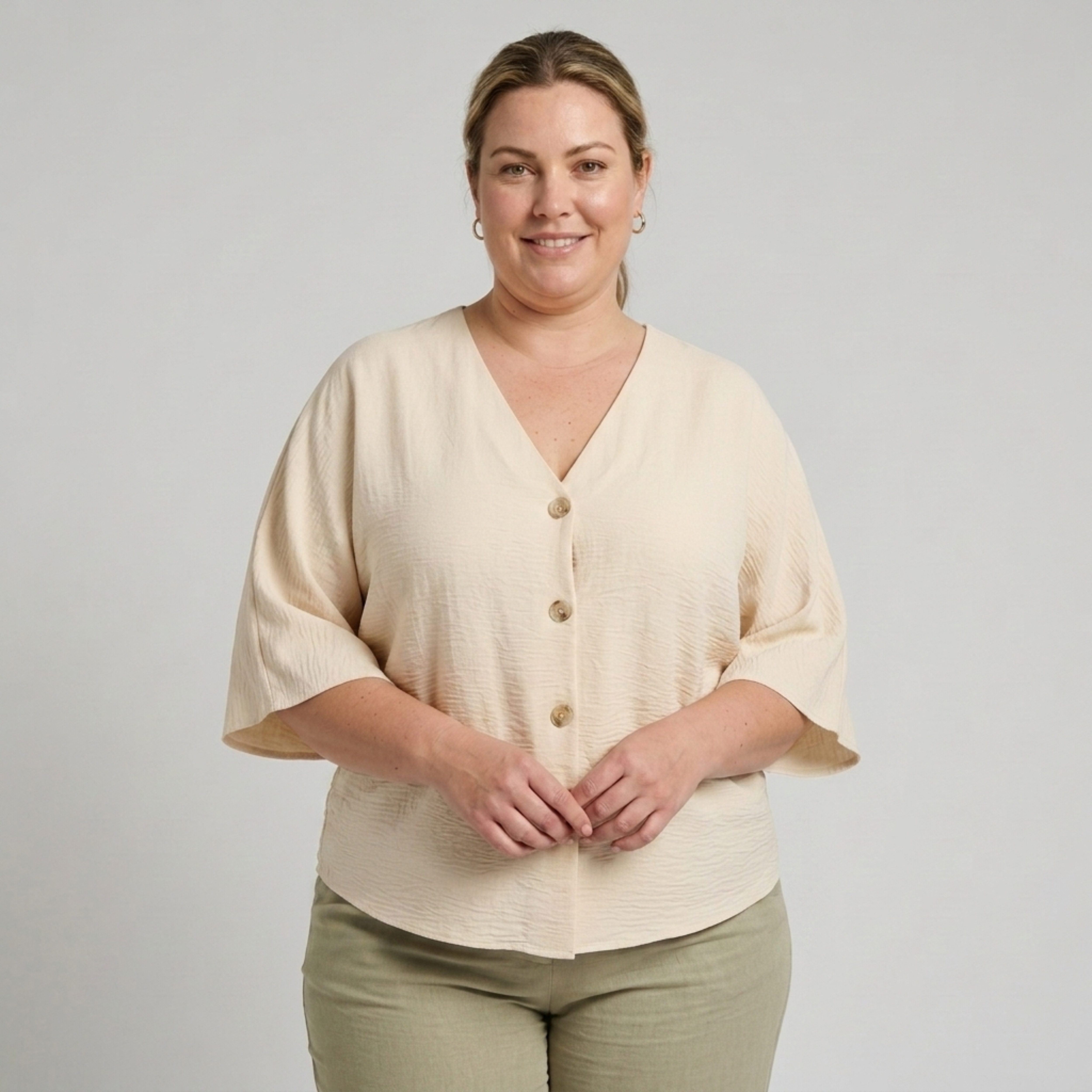 Blouse grande taille pour femme ample avec col en V et manches longues