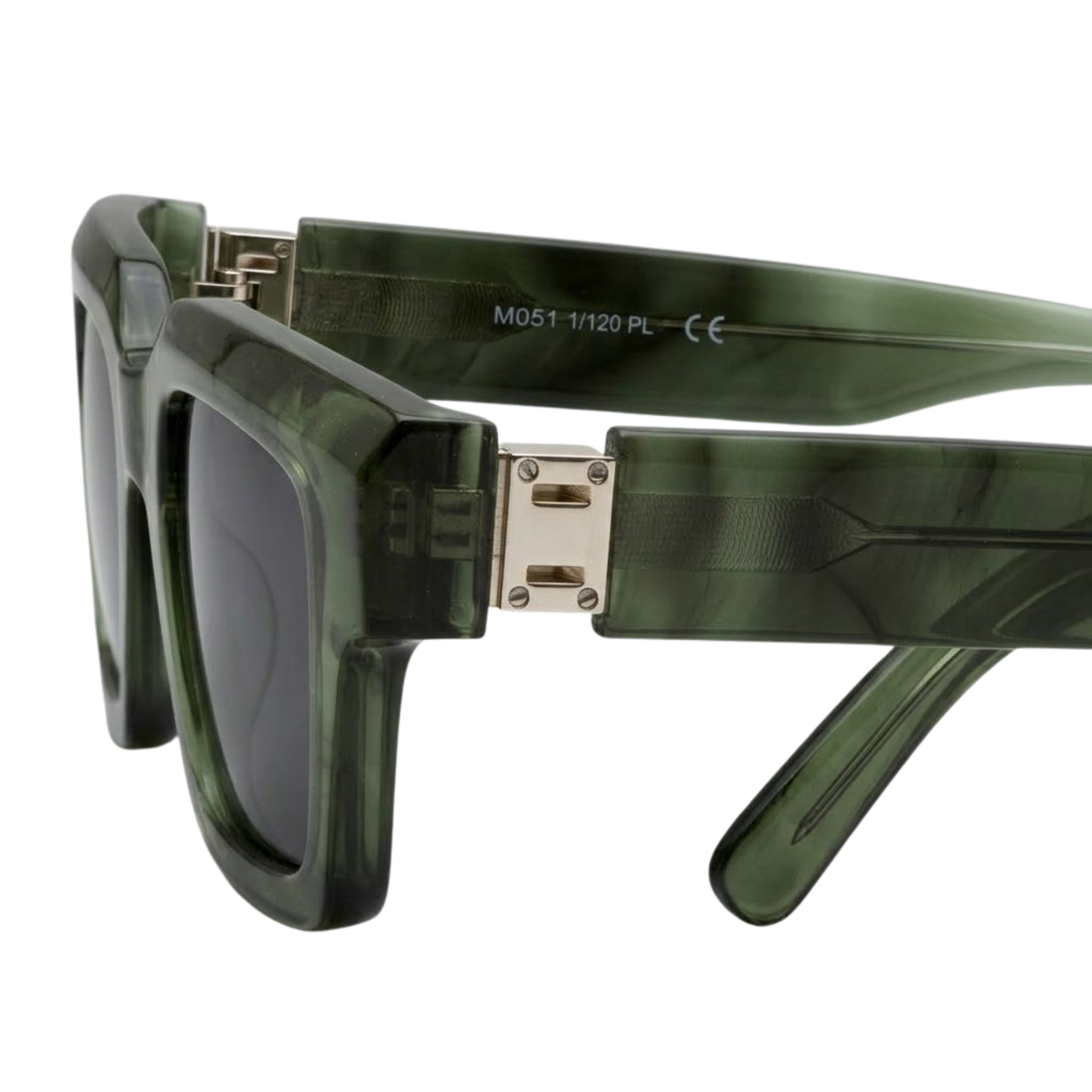 Retro square sunglasses with photochromic lenses and UV400 protection