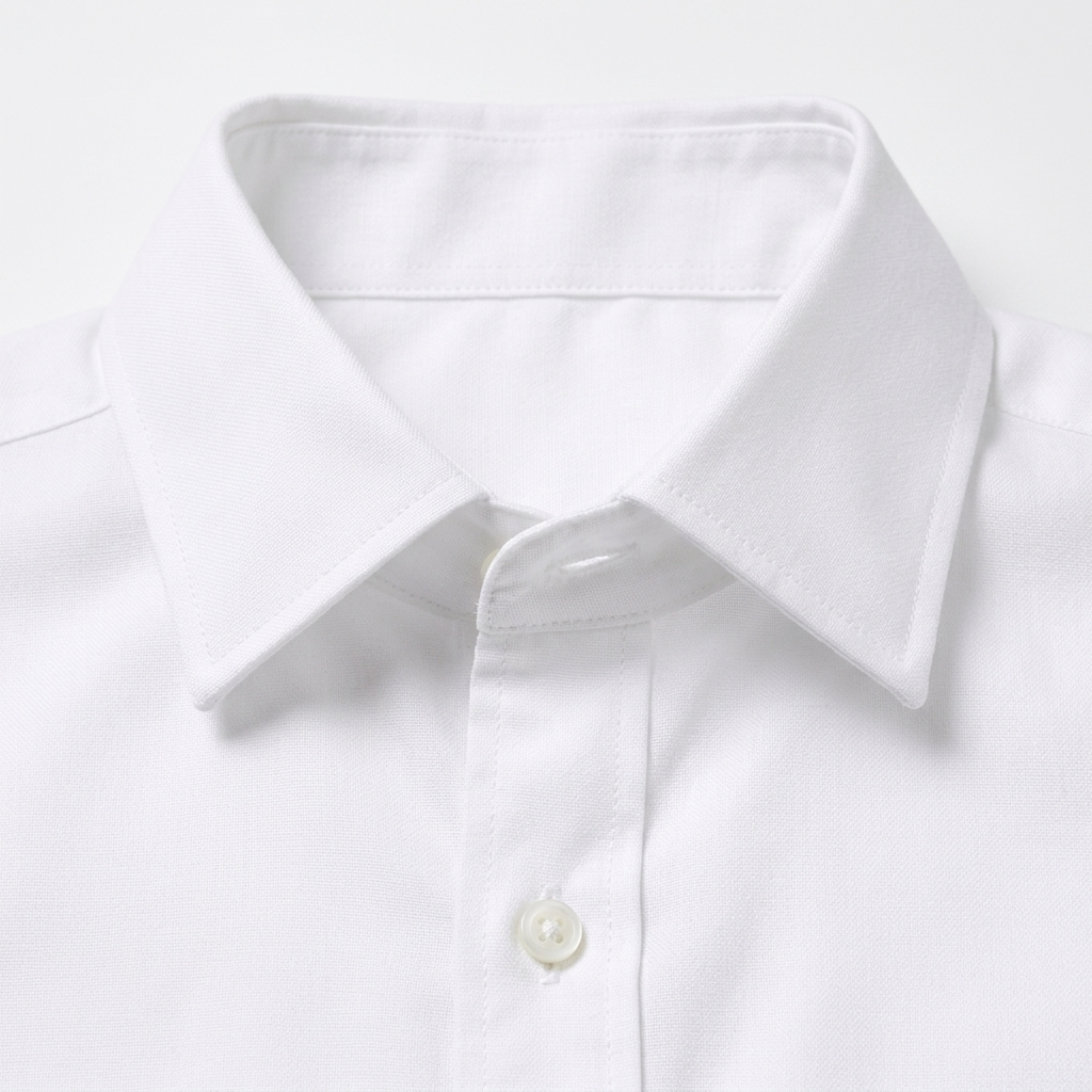 Chemise boutonnée homme — manches longues et col pointu — cérémonie