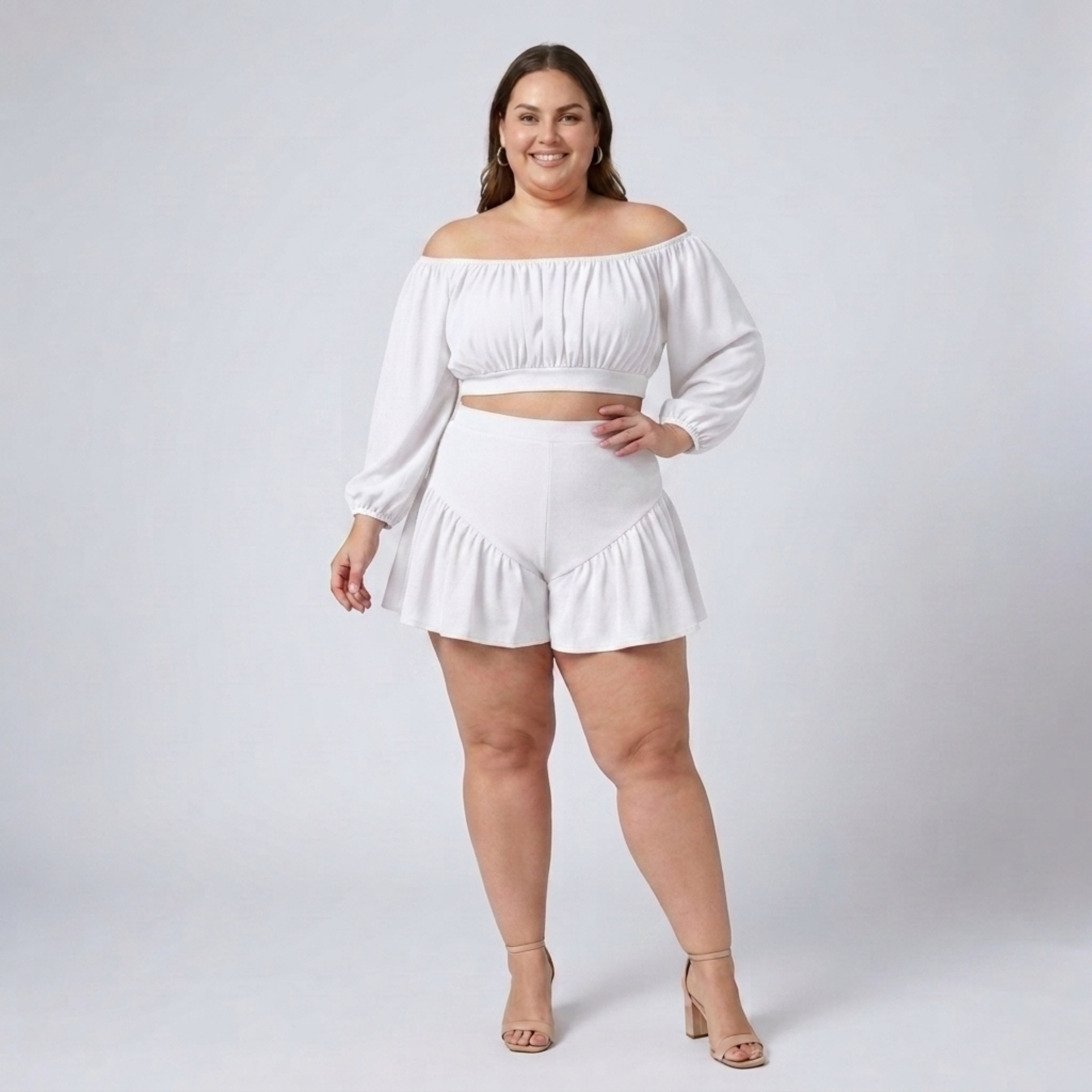 Ensemble grande taille haut épaules dénudées et short à volants