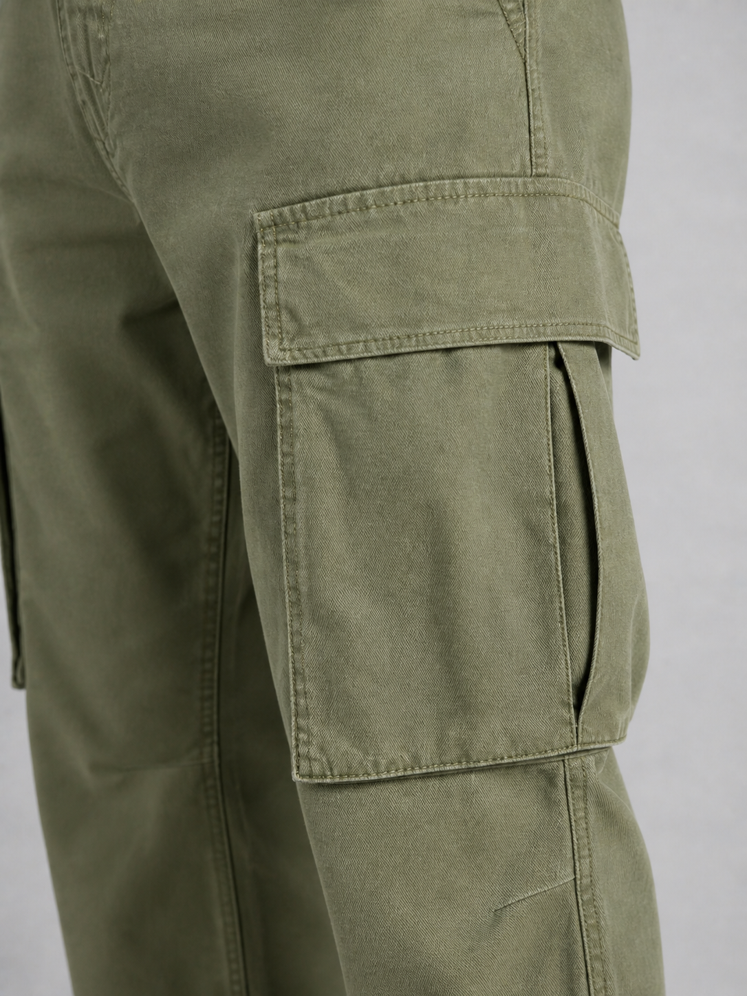 Pantalón cargo de algodón para hombre – múltiples bolsillos y corte informal