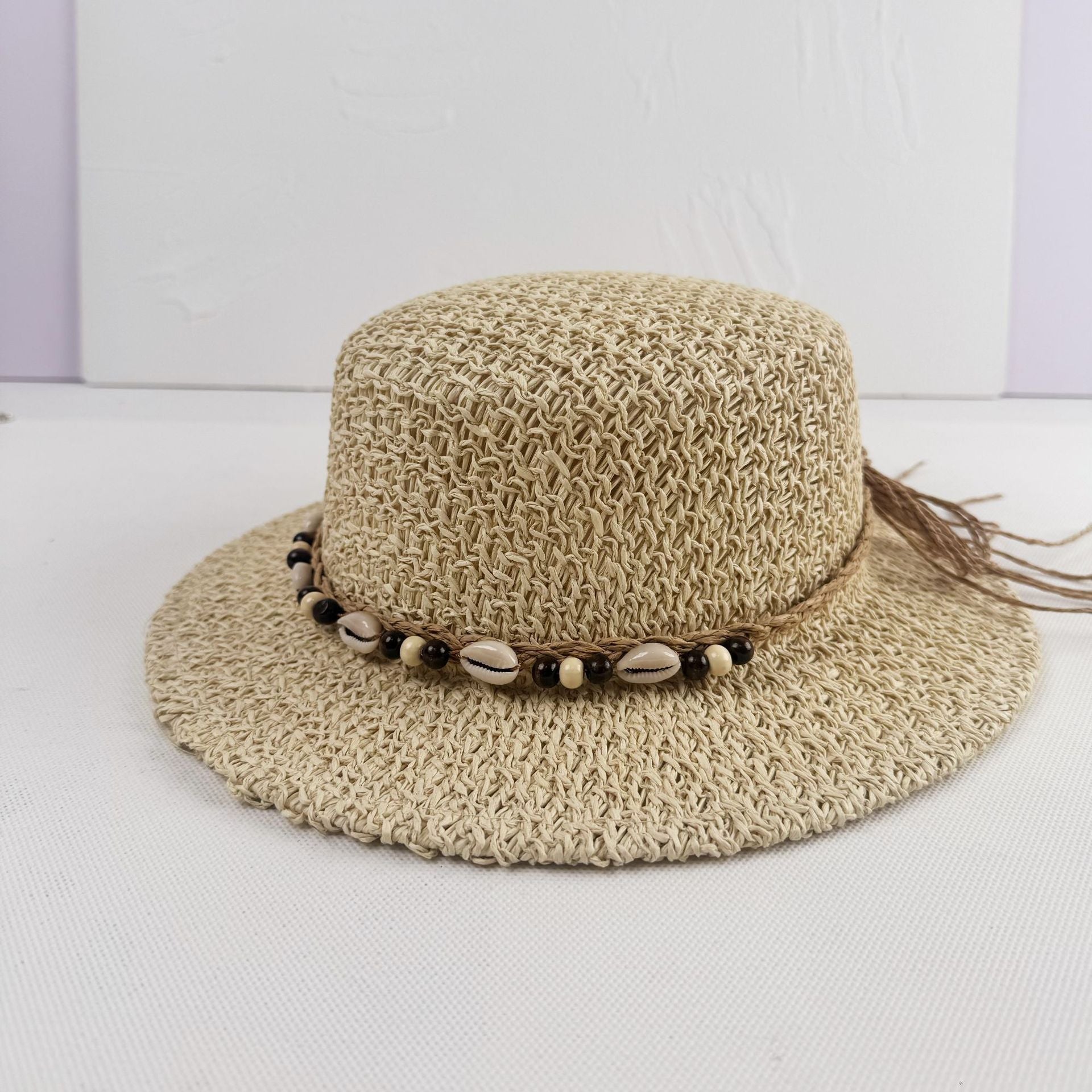 Chapeau de soleil pour femme - texture tressée - accessoire voyage