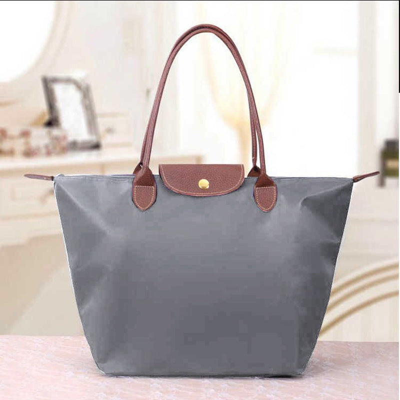 Borsa shopper da donna – Finitura idrorepellente e ampio spazio, elegante e senza tempo