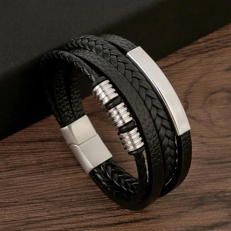 Pulsera de cuero para hombre: acabado lujoso y estilo versátil atemporal