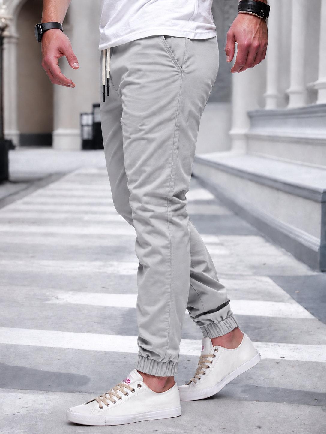 Men's Cargo Jogger – Elastic Waist, Side Pockets, Lightweight Fabric