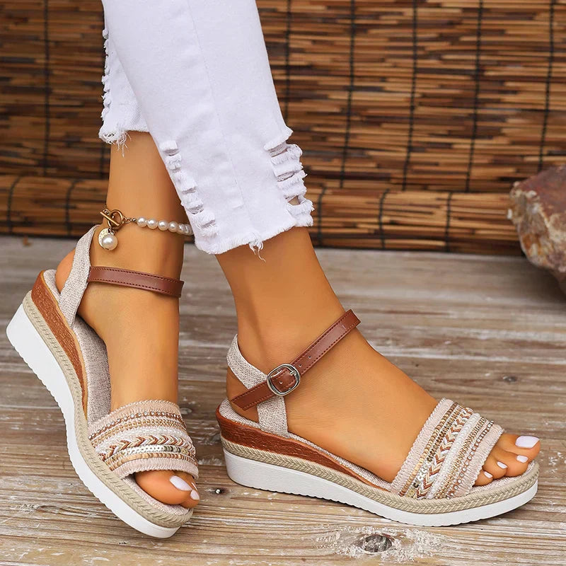Espadrilles compensées pour femme avec bride en perles - escapade